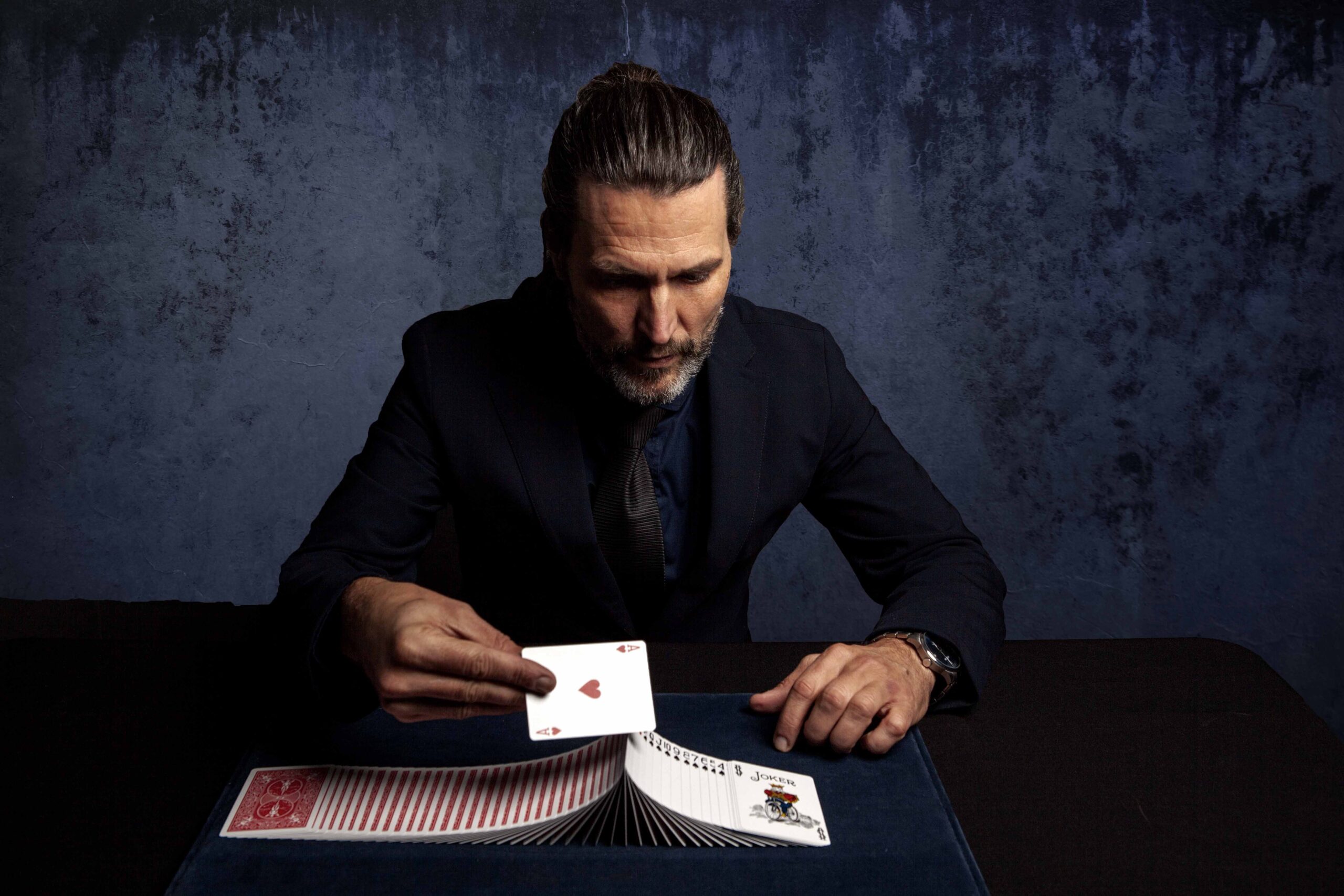 Sieko performing close-up magic for corporate and private events