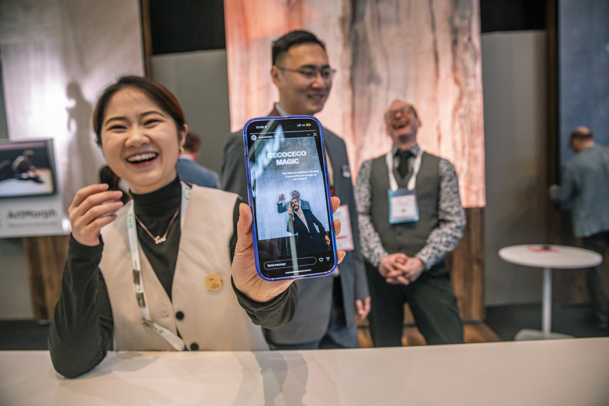 Happy trade show client after Sieko's exhibition performance